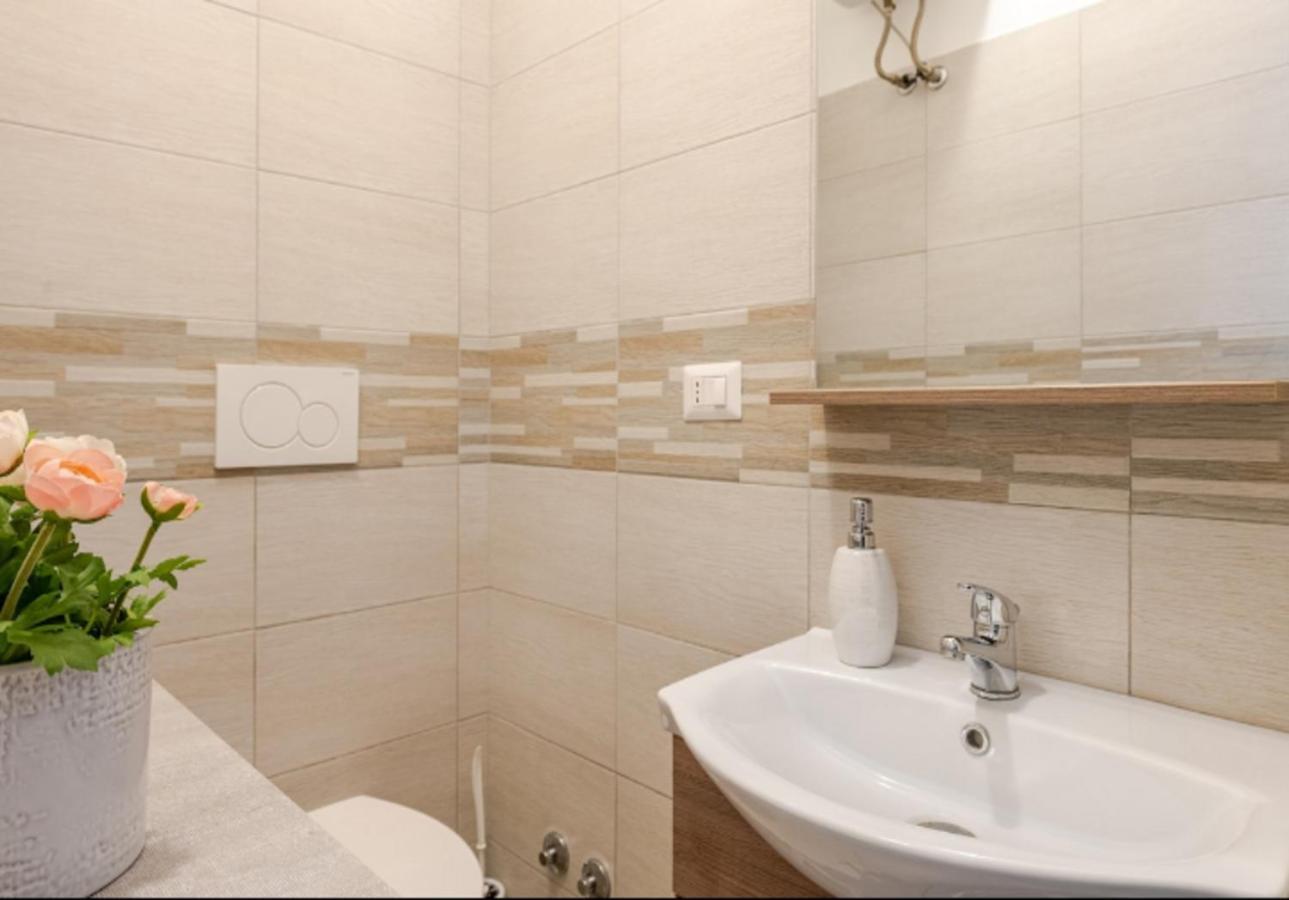 Secret Casa Bovari Metro B1 Conca D'Oro Ρώμη Εξωτερικό φωτογραφία